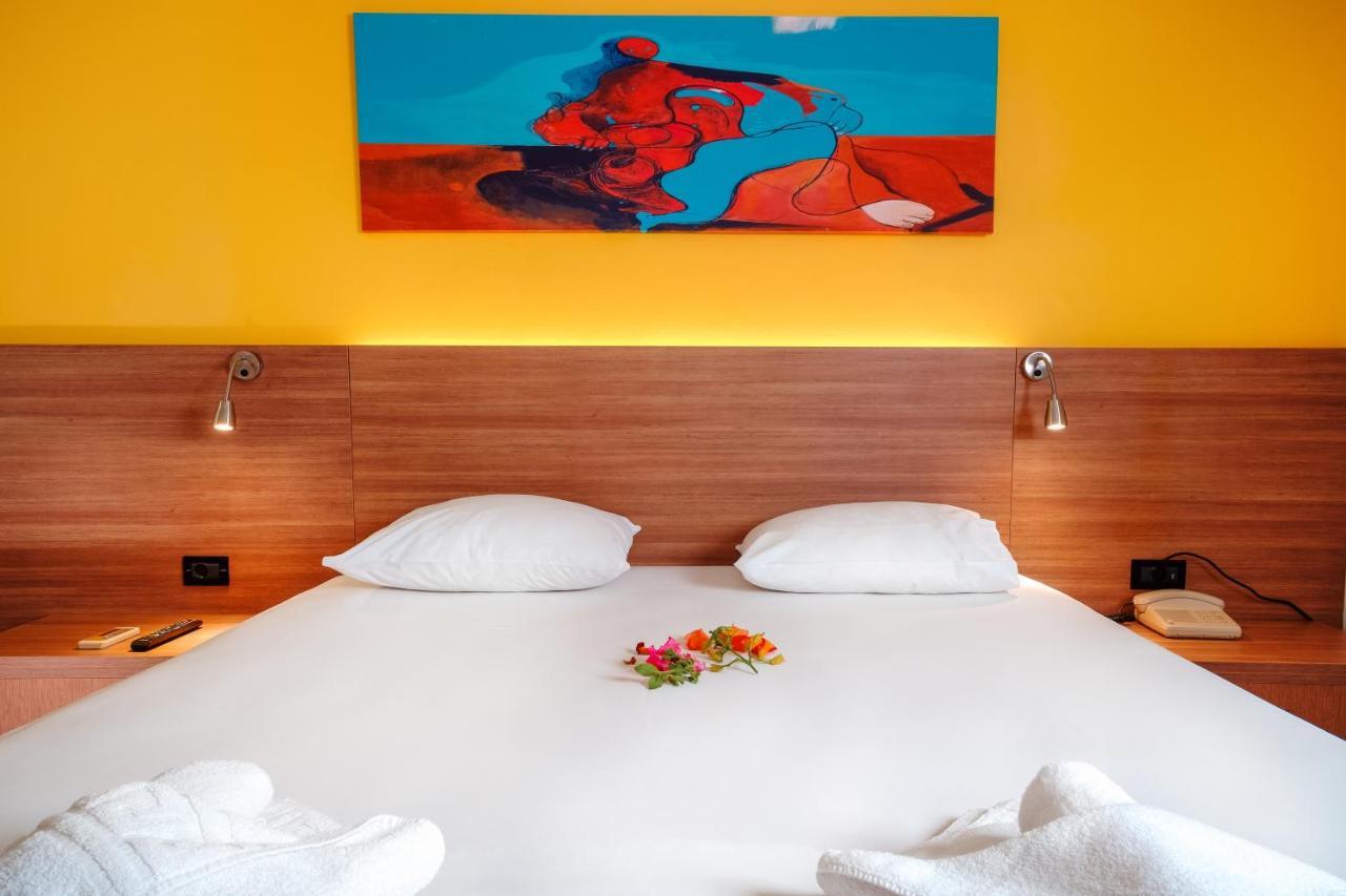 Hotel Pavlou Poros Town Ngoại thất bức ảnh