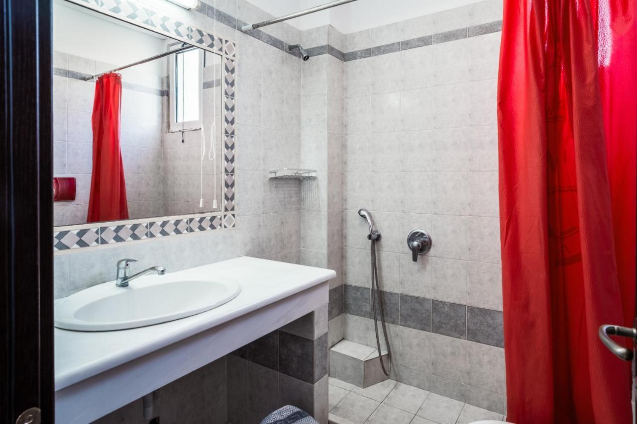 Hotel Pavlou Poros Town Ngoại thất bức ảnh